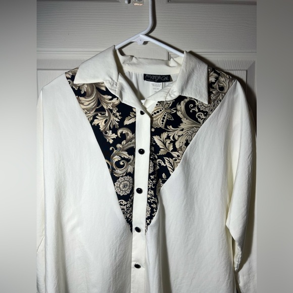 My Kinda Gal Vintage Cream Blouse Black Paisley Shoulder Pads Made in USA L - Picture 2 of 15